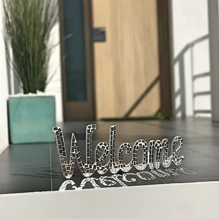 Santorini ヴィラ アデヘ